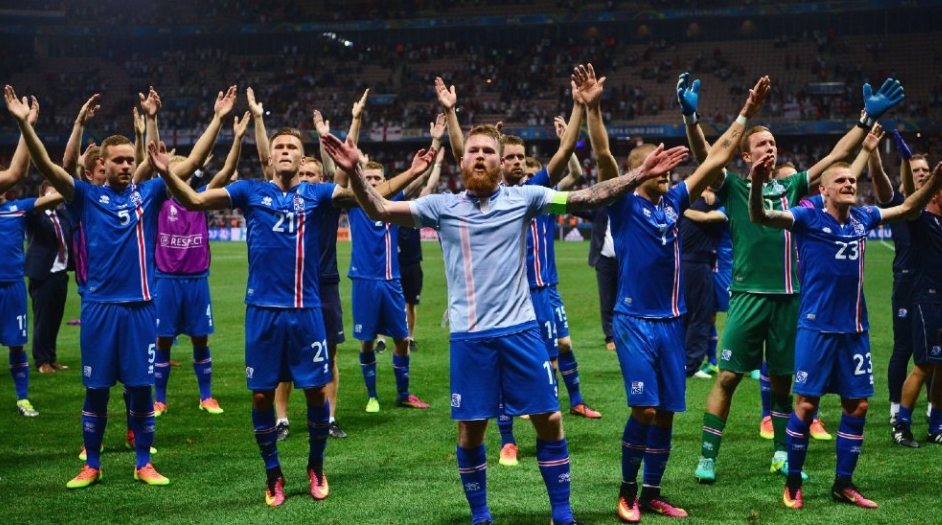 冰岛足球国家队公布大名单：卡尔松、施拉姆入选，贡纳松领衔